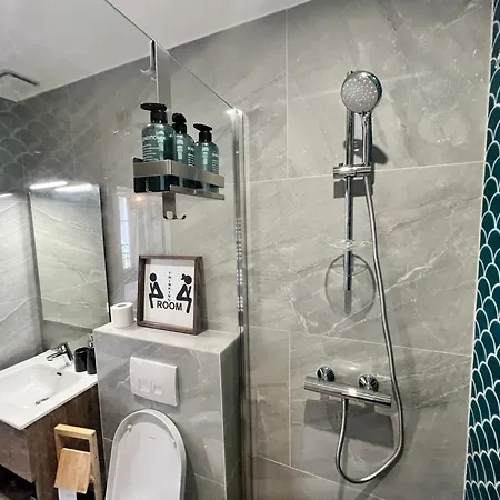 De Nana 6 - Hypercentre, Rue Meynadier, Palais & Plage, Clim, Wifi 公寓 *